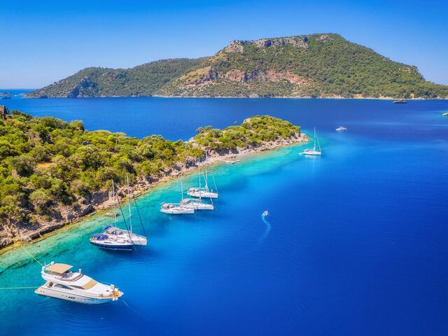 Ankara Çıkışlı Uçaklı Antalya Başlar Ege Akdeniz Turu (5 Gece Konaklama)
